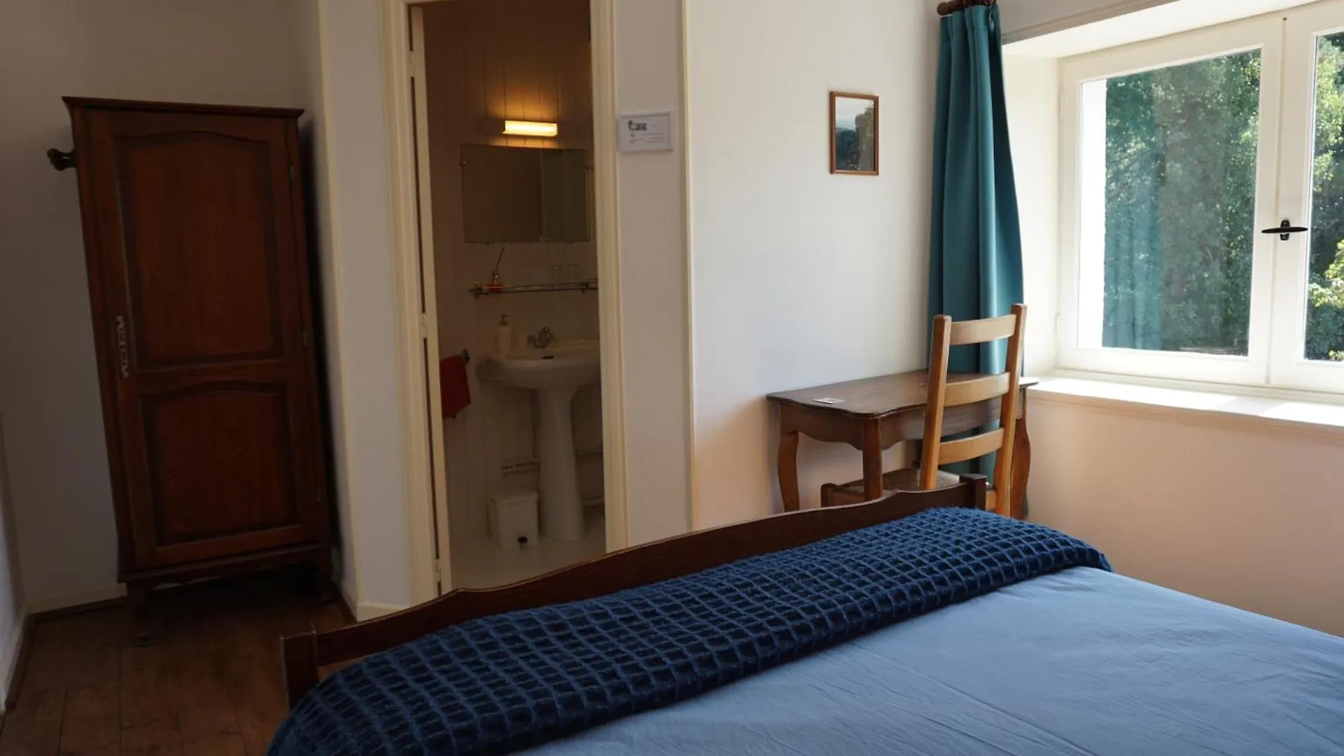 Bed and Breakfast Les Neuf Bouleaux à Job 0*,